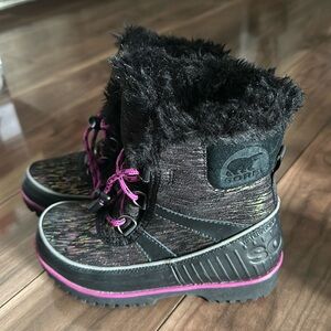 Girls Sorel winter boots